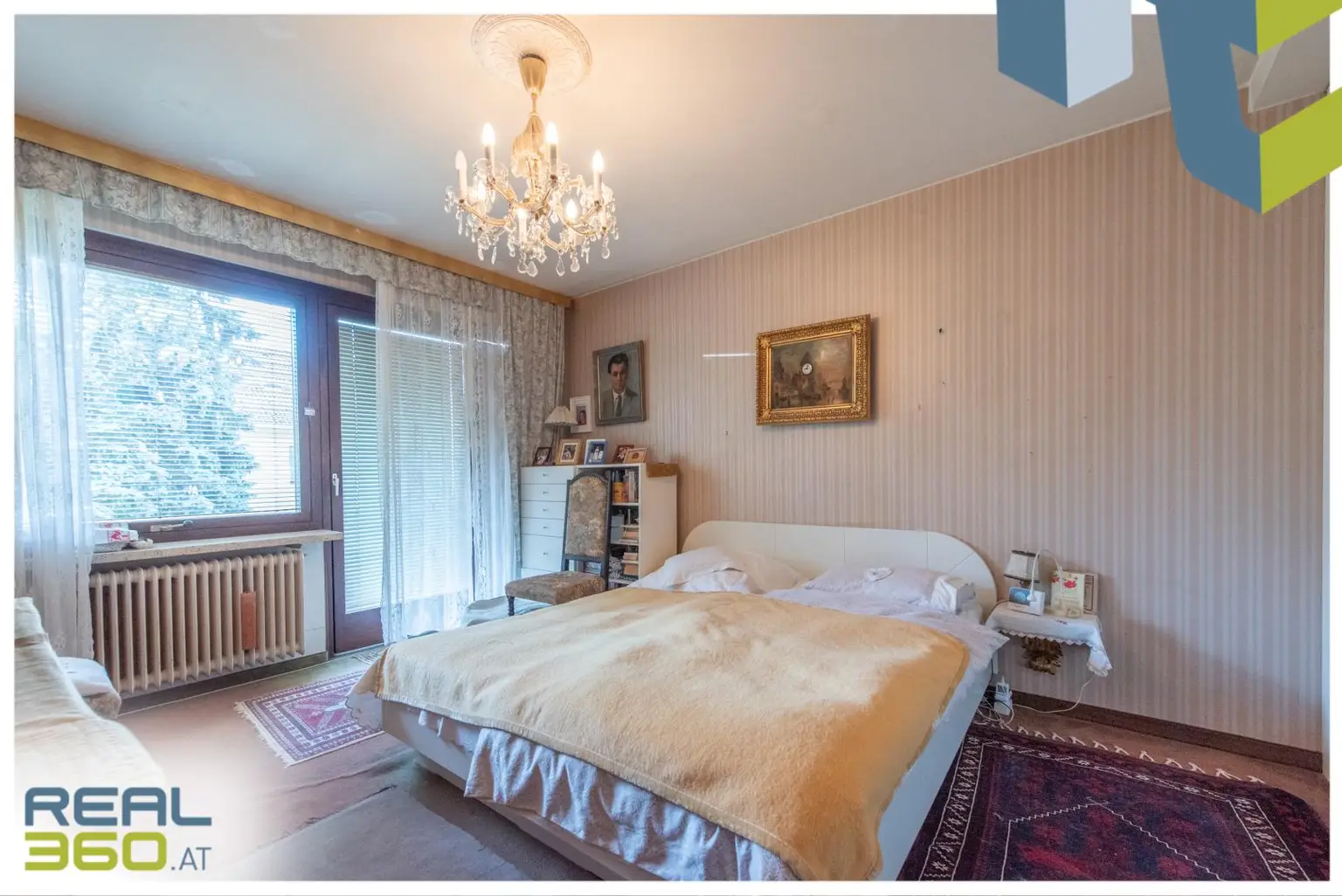 Schlafzimmer 1 im 1. OG