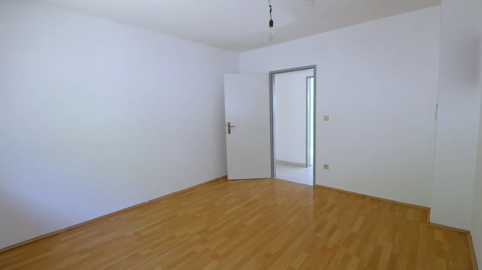 Schlafzimmer.