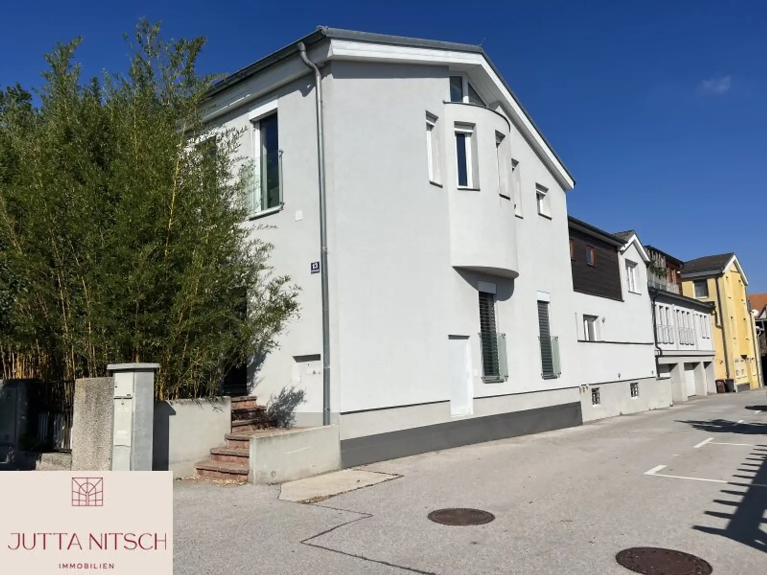 Elegante 4-Zimmer-Maisonette mit Terrasse und Autoabstellplatz - Gumpoldskirchen