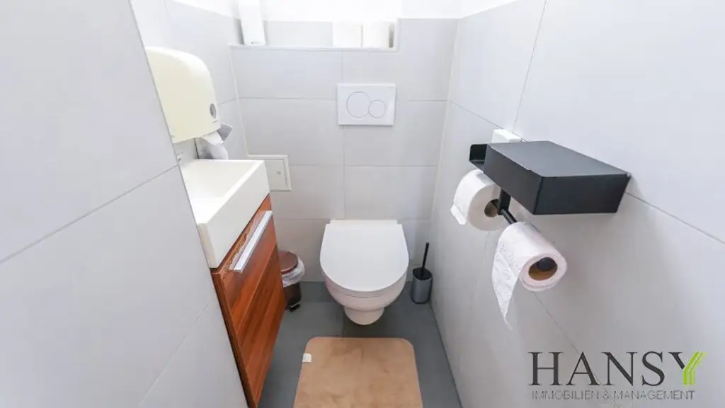 Charmante vollmöblierte 3 Zimmer Wohnung mit Lift!