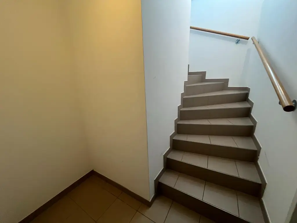 Modernisiertes wunderschönes Reihenhaus mit überdachter Terrasse und Garten