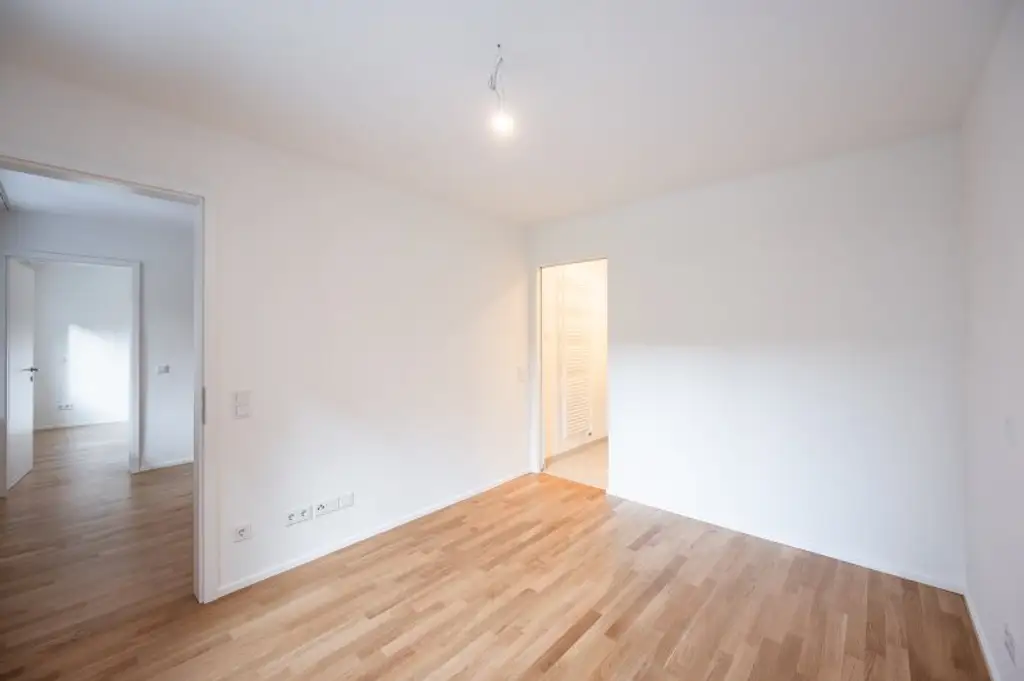 ++MOLLARD 50++ Moderne 3-Zimmer-Wohnung mitten im Herzen der Stadt (1/12)