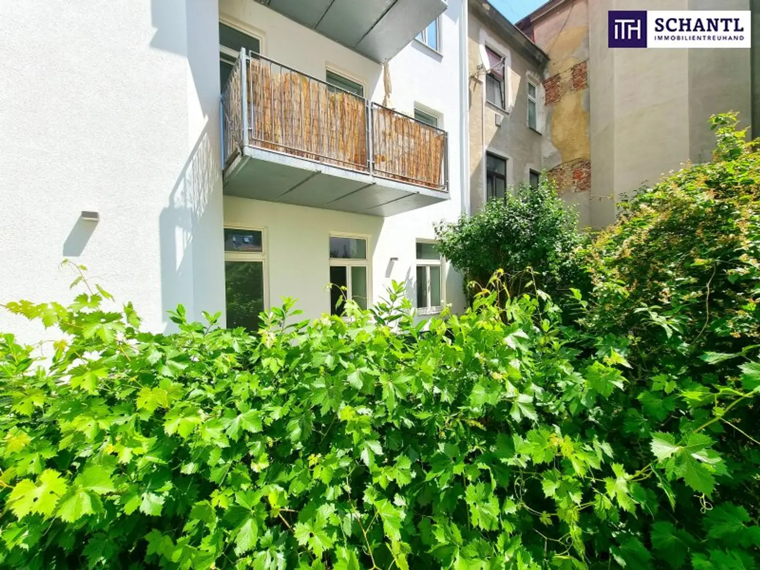 Frühjahrsaktion! Seltenheit! Perfekte Gartenwohnung - Hier will ich leben! Traumhaft saniertes Altbauhaus + Hofseitige Terrasse und Garten + Tolle Infrastruktur und Anbindung + Lebensqualität! Jetzt zugreifen!