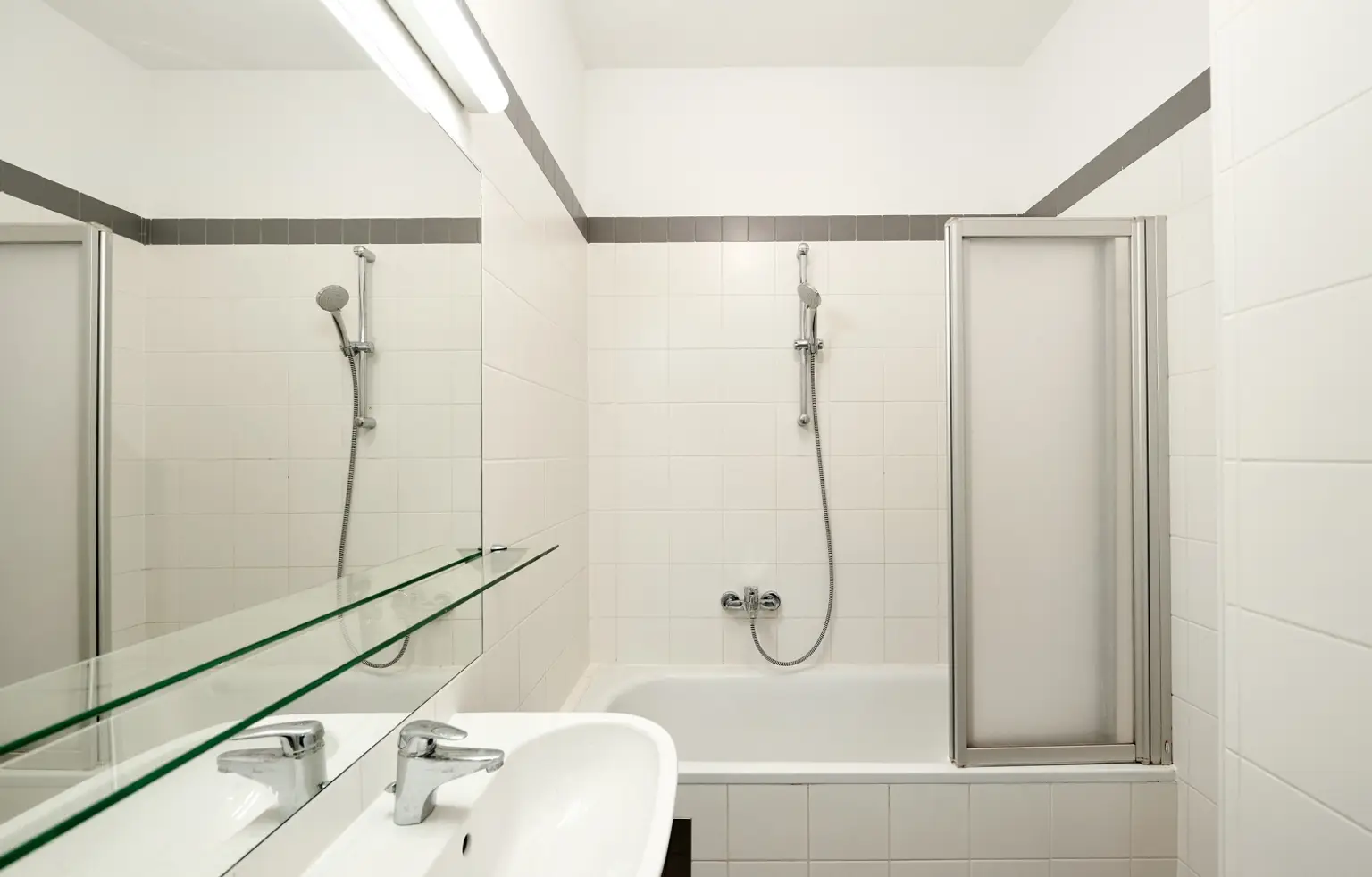 Badezimmer I