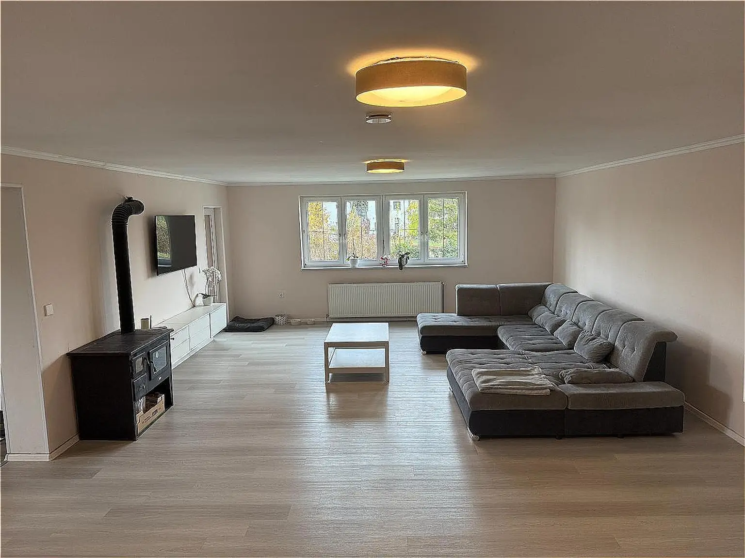 Ein/ Mehrfamilienhaus, Business, Co- Housing zwei Wohneinheiten