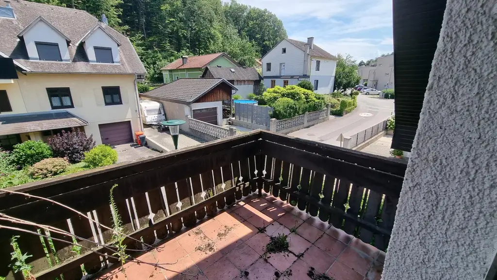 Wohnen in ruhiger Siedlungslage - Einfamilienhaus in Heuberg