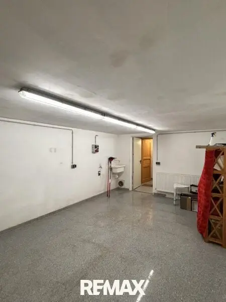 17 Keller