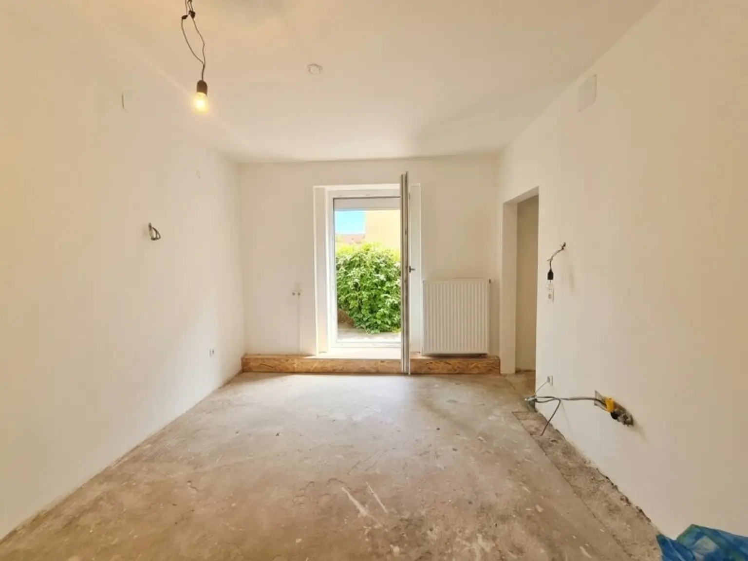 Küche / Terrassenzugang
