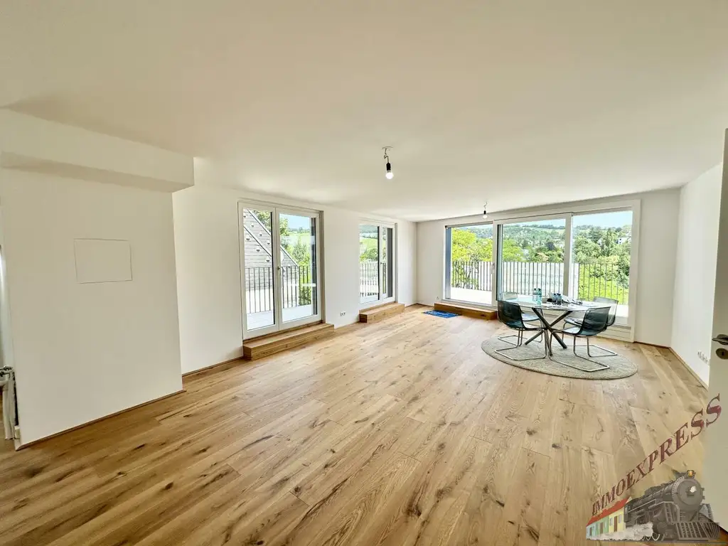 Neuer Preis! Wohntraum (Top 6) 4-Zimmerwohnung + 32,71 m² Balkon, Erstbezug, Erstklassige Ausstattung, Neubau, luxuriös + Garage