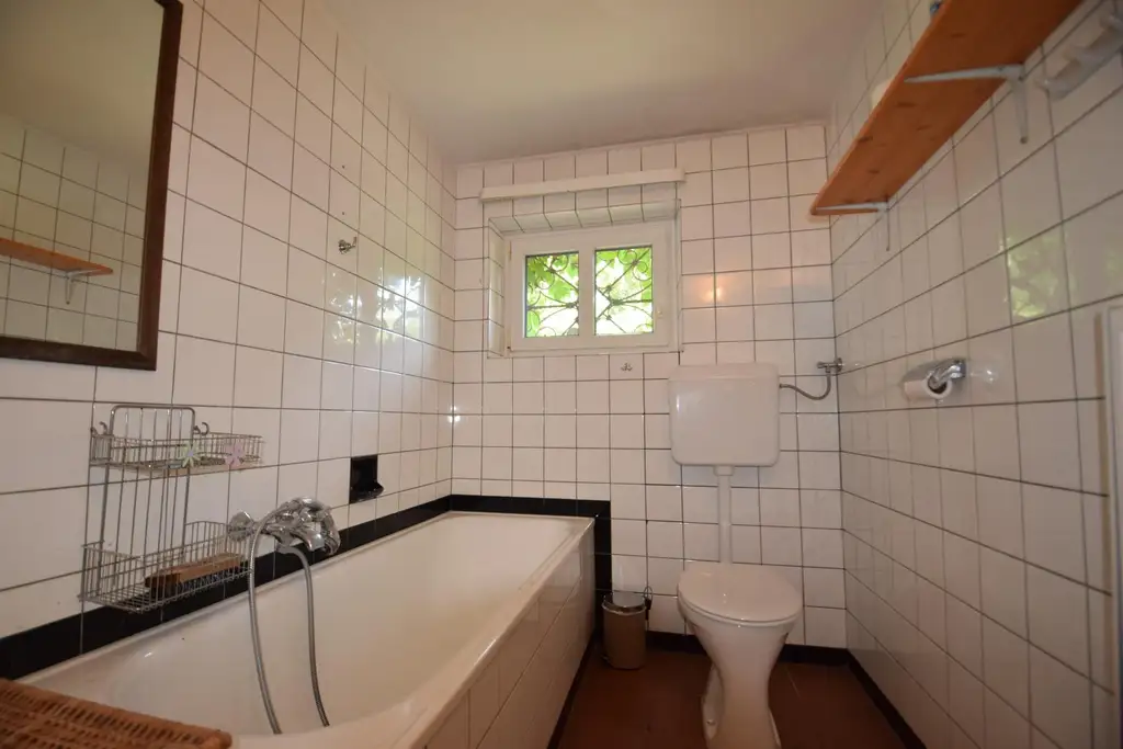 Wohnhaus mit großem Grundstück – für Selbstversorger & autarkes Leben