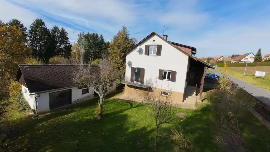 Großzügiges Wohnhaus mit Entwicklungspotenzial in St. Georgen an der Stiefing