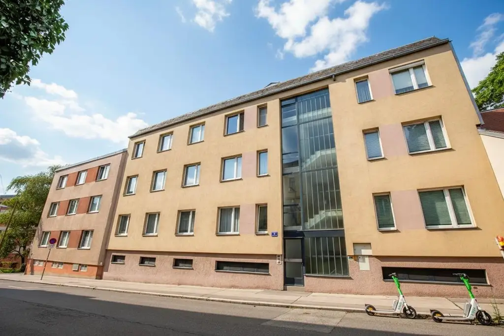 "Retro Chic Living! Nähe Pötzleinsdorfer Schlosspark inkl. 75 m² Dachterrasse"