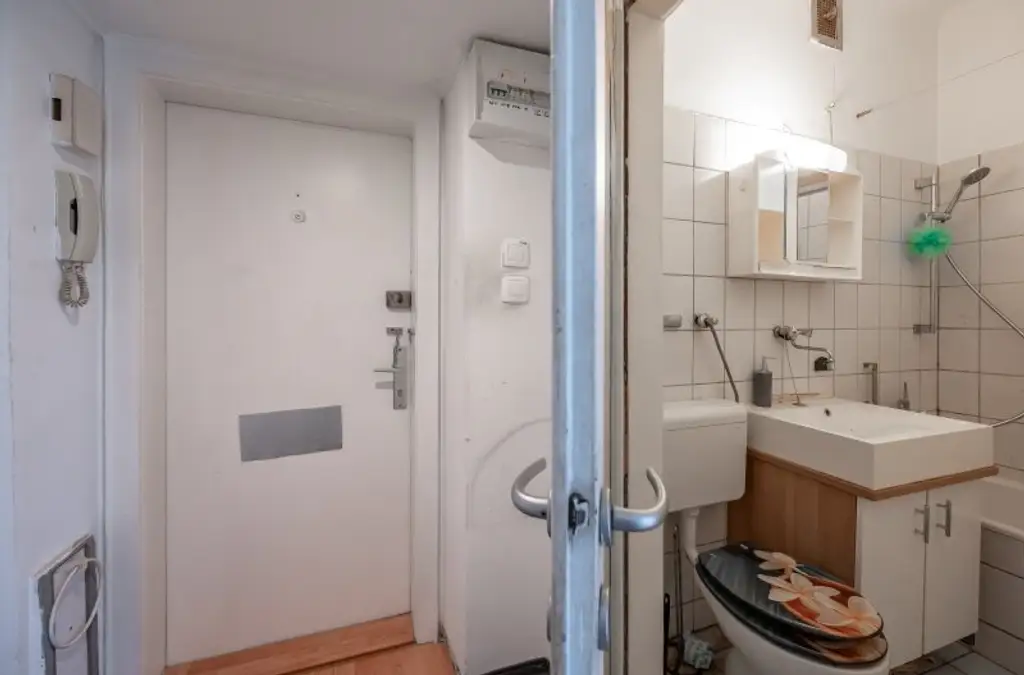 ++NEU++ 1,5-Zimmer Neubauwohnung mit getrennter Küche und Balkon!