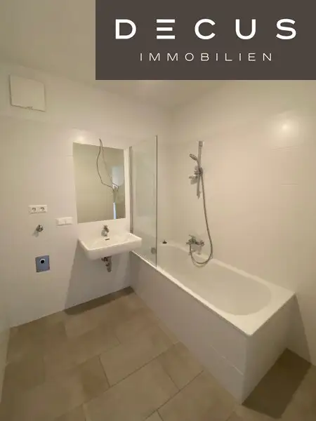 | AB JÄNNER | ALTSTADT | NÄHE RATHAUS | 2 ZIMMER MIT LOGGIA