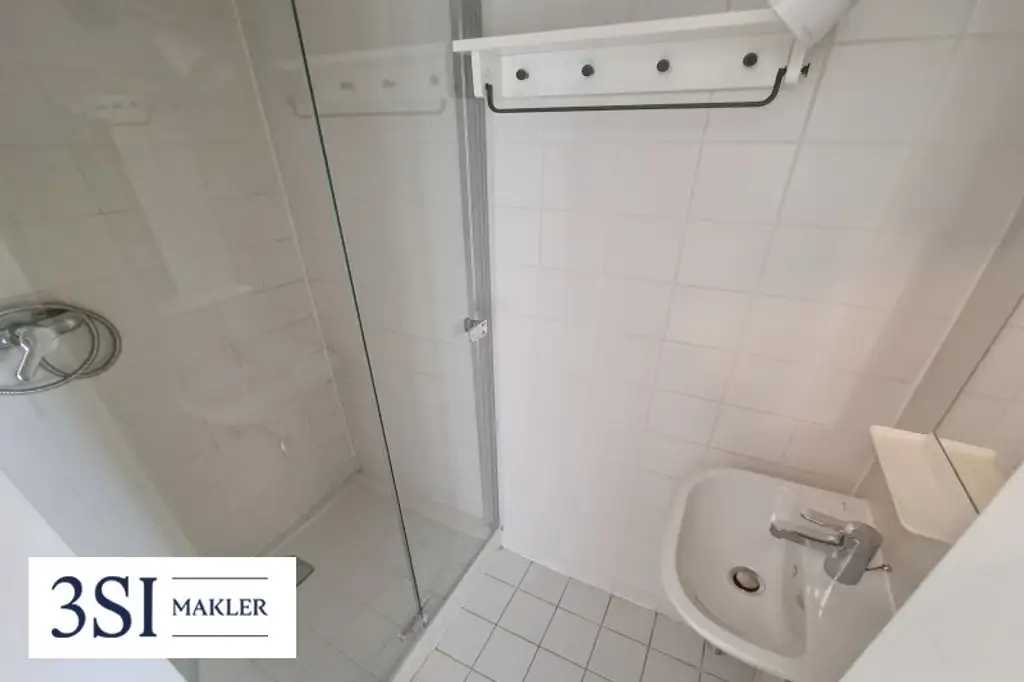 Lichtdurchflutete 2-Zimmer-Altbauwohnung - mit Blick in den begrünten Innenhof - im Herzen des 12. Bezirks