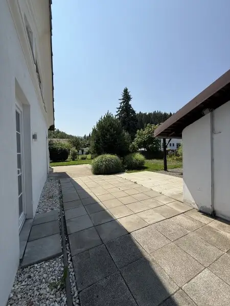 Doppelhaushälfte mit Garten-schönes Miethaus!