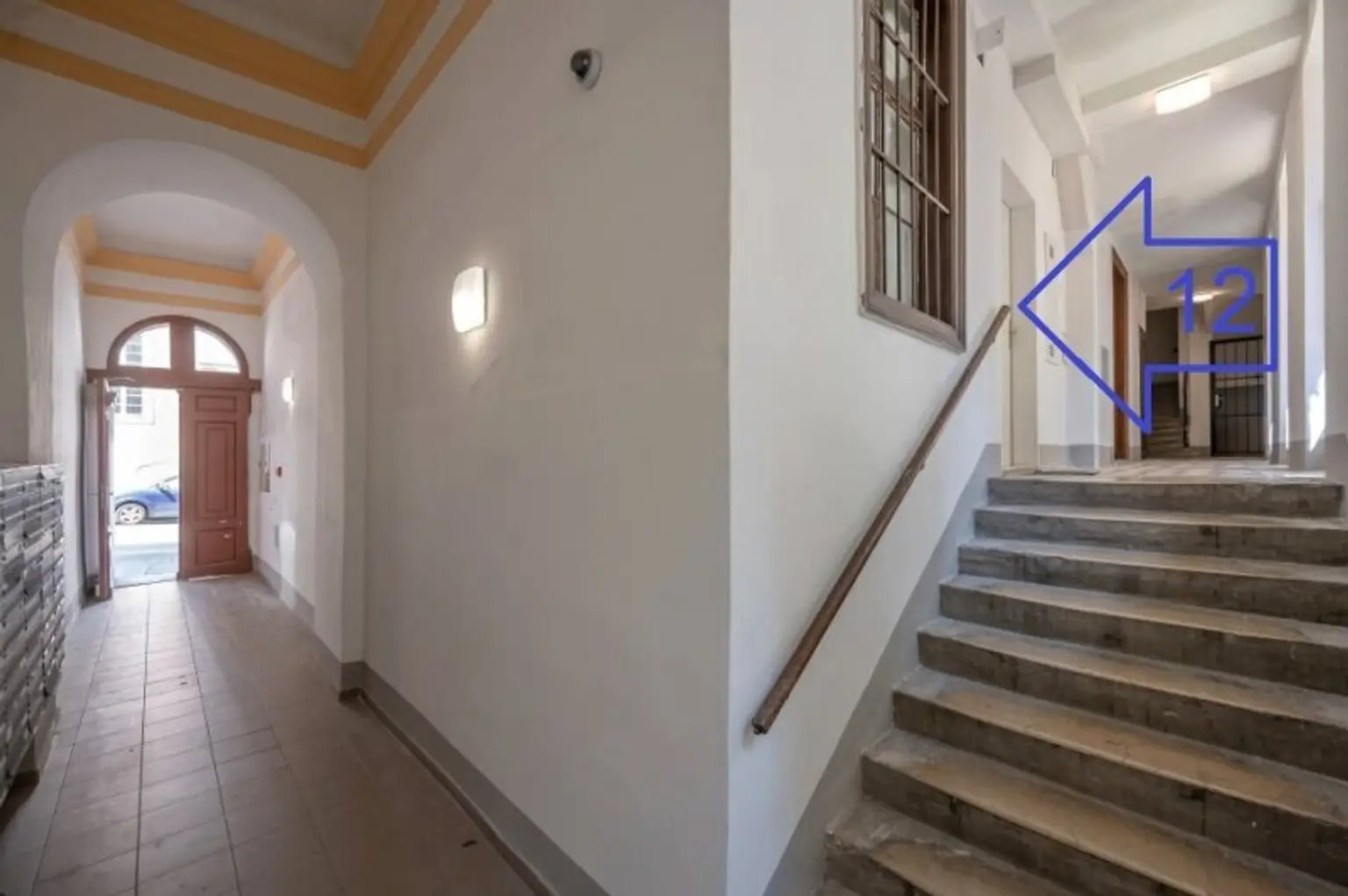 Schlafzimmerfenster zur Stiege