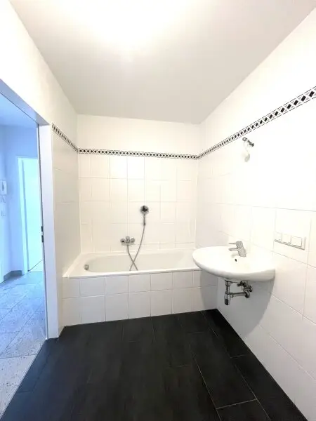 Sonnige 2-Zimmer-Wohnung mit Balkon im 16. Bezirk zu verkaufen!