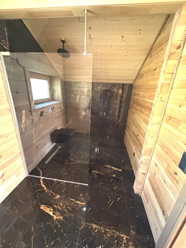 NAGELNEUES! "SCHWEDENHAUS" VOM ARCHITEKTEN! SEENAHE! SEEBLICK! NAHE "NASSFELD!