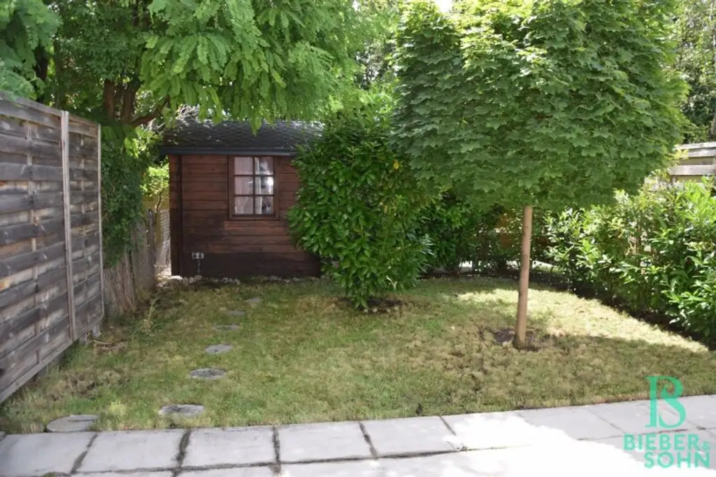 Edle Ausstattung - sonniger Garten - extravagant Wohnen!