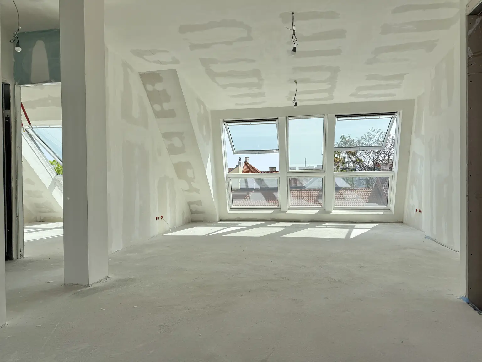 Erstbezug & in Fertigstellung: Exklusive Penthouse DG - Wohnung inkl. Weitsicht, keinen direkten Gegenüber, Luftwärmepumpe inkl. Kühlung!