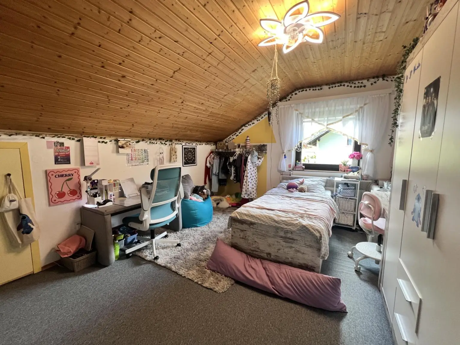Kinderzimmer OG
