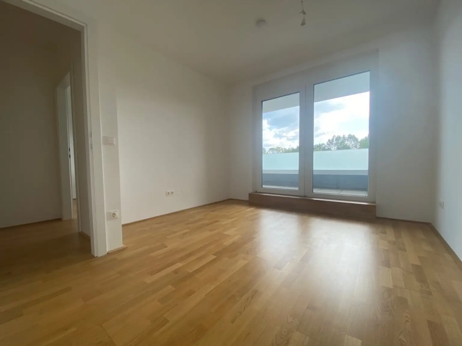 9 | NEU ++ VIER Zimmer mit TERRASSE und GARAGENPLATZ | Prima Service Immobilien