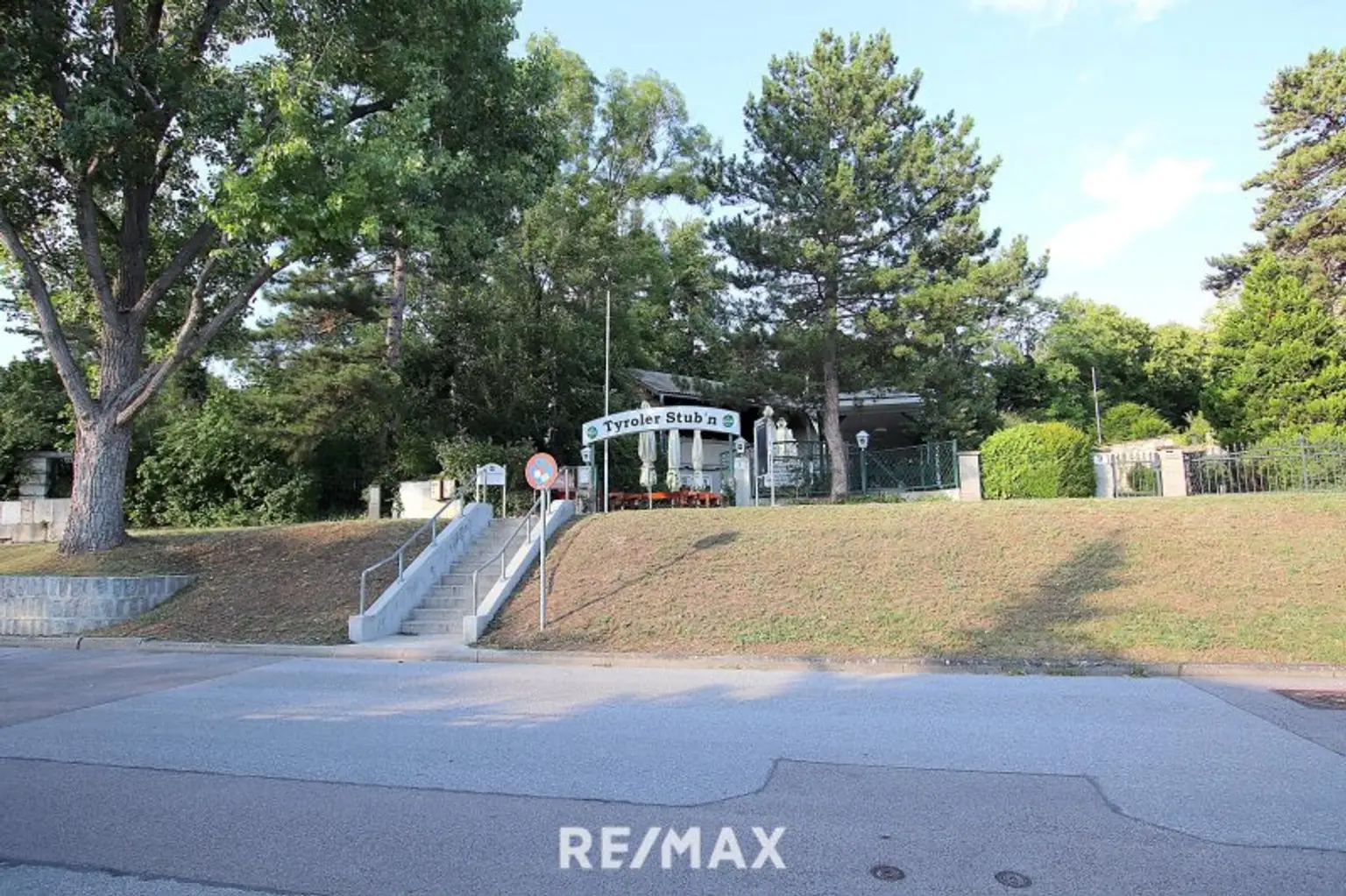 Panoramablick beim Park - großzügige 3-Zimmer Wohnung in Bestlage:  grün, ruhig, hell!