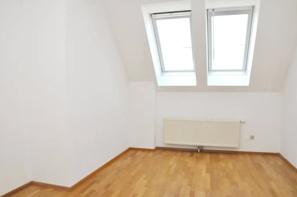 Helle 3-Zimmer Wohnung mit Balkon Nähe Donaukanal