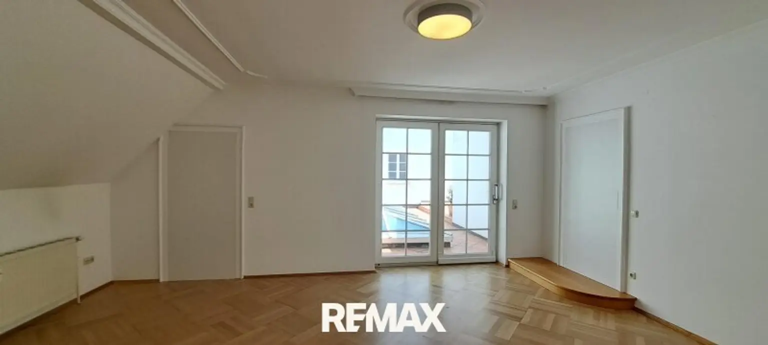 Büro mit Zugang Terrasse