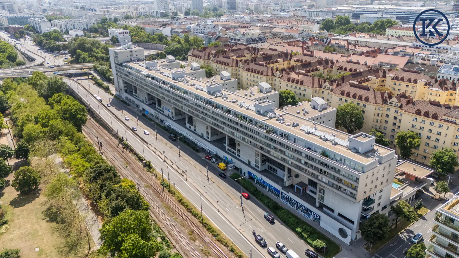 2 Zimmerwohnungen mit großer Terrasse im 8. Stockwerk!