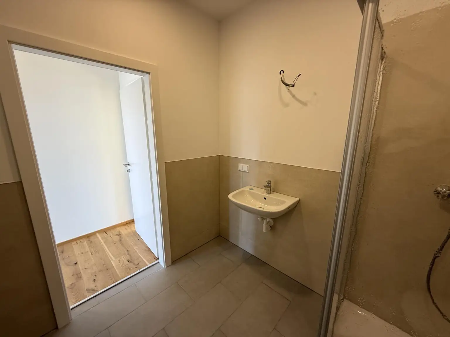 Erstbezug: Moderne Dachgeschosswohnung mit Balkon und Lift in begehrter Lage nahe dem Lendplatz K6/11