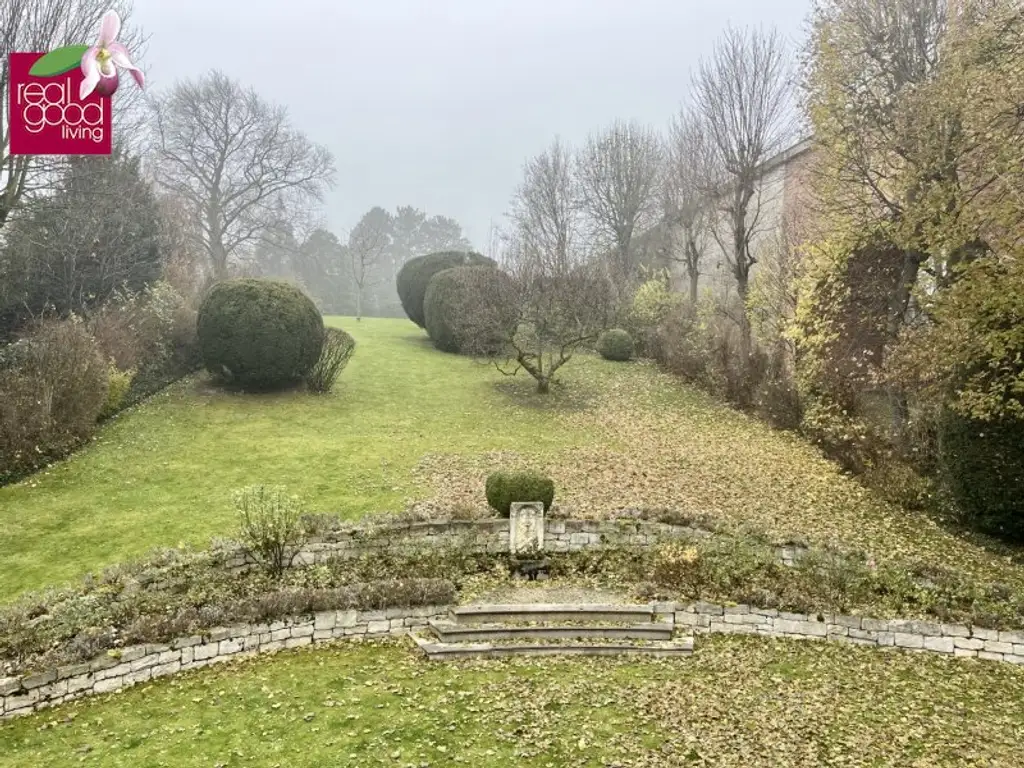Prestige-Villa in Wien-Mauer – 15 Zimmer, 3.700 m² Gartenparadies, vielseitig nutzbar -Büro & Wohnen vereinbaren !!