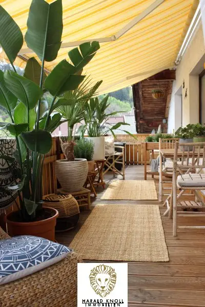 Wohn- und Betriebsgebäude in Natters