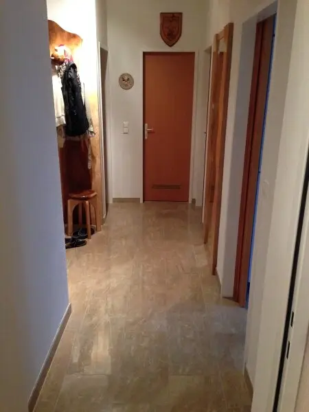 Traumwohnung  im EG in Wels mit Gartenfeeling, Loggia & Tiefgarage, sofort einziehen & wohlfühlen!
