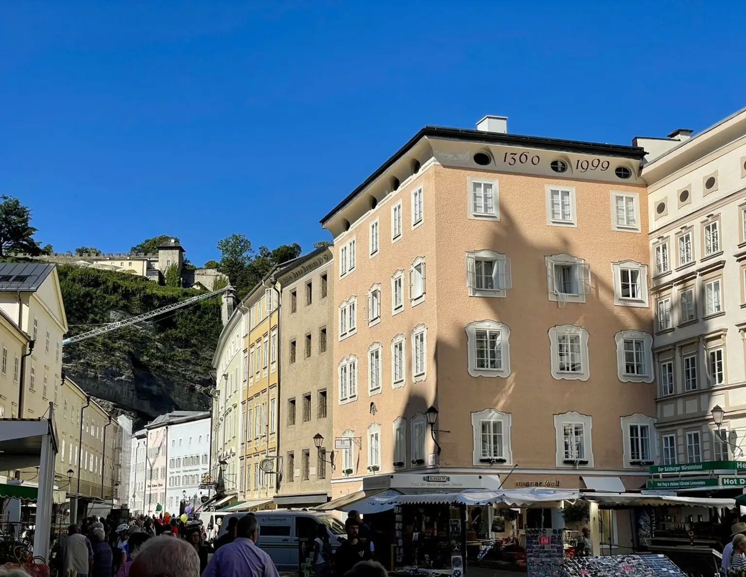 Hochattraktives Zinshaus beim Festspielbezirk in Salzburg: 1384 m² Wohn- und Geschäftshaus als erstklassige Kapitalanlage!