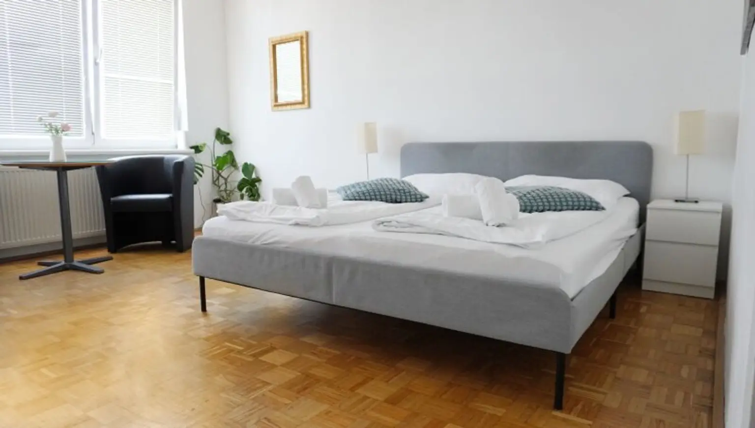 Helle Citywohnung mit Ausblick – Möbliertes 1-Zimmer-Apartment nahe Naschmarkt