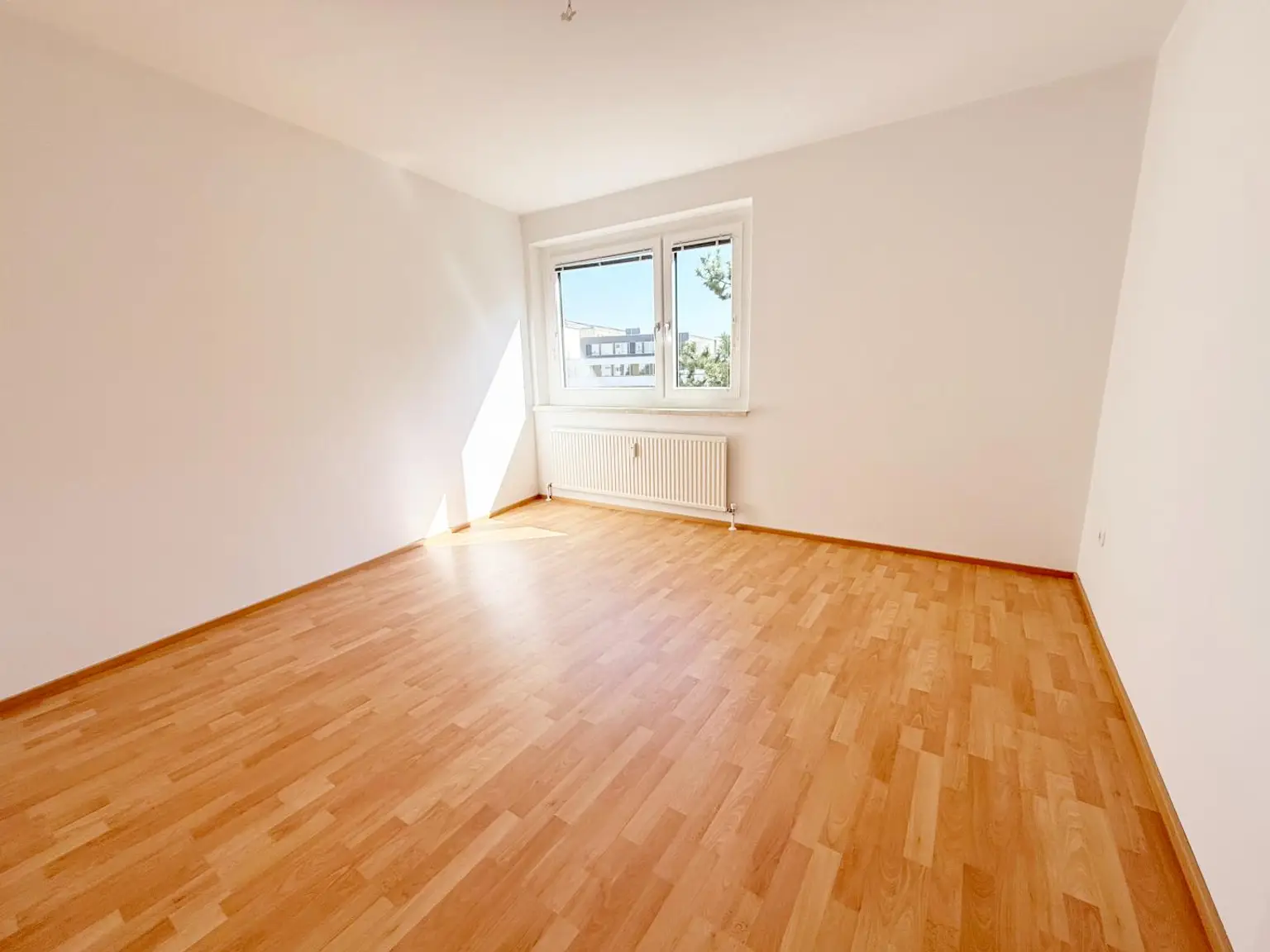 Geräumige 4 Zi. Wohnung im Zentrum von Wels