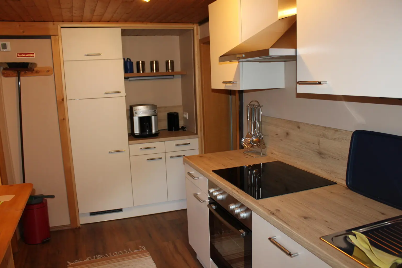 Großzügige Liegenschaft am Afritzer See – mit Apartment, privatem Seezugang und Panoramablick