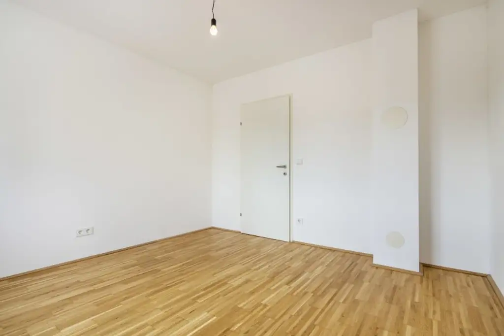 **Hofseitiger Balkon** Modernes Wohnen in ruhiger Lage