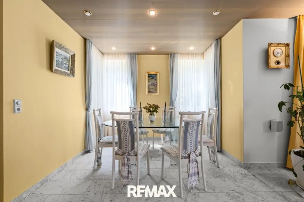 Reiheneckhaus in Bisamberg : 4 Zimmer, 1160m2 Garten.....Ihre Geldanlage!