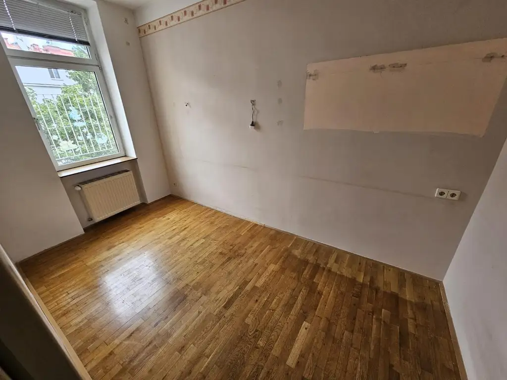 3 Zimmer - U3 Zippererstr
