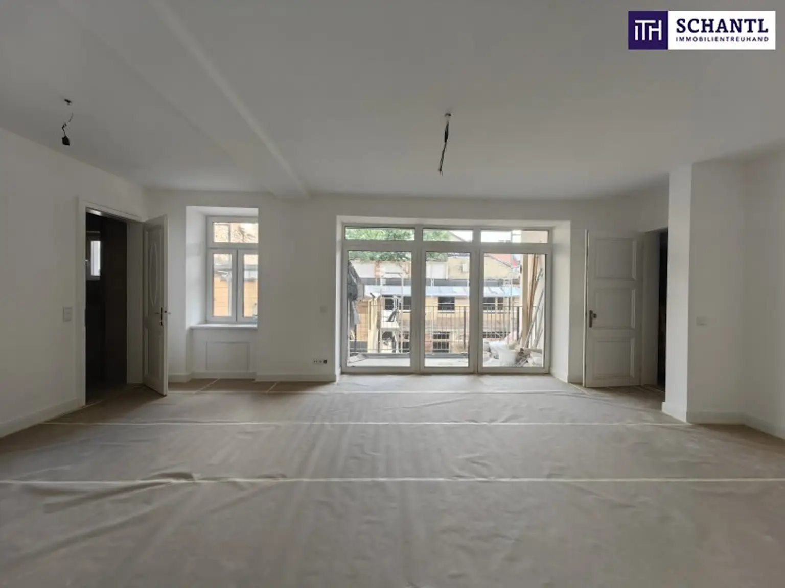 ++ SUNNY SIDE UP + TOP 4 ++  ERSTKLASSIGER ALTBAU NACH HOCHWERTIGER SANIERUNG + großartige Freiflächen + ruhige Wohngegend