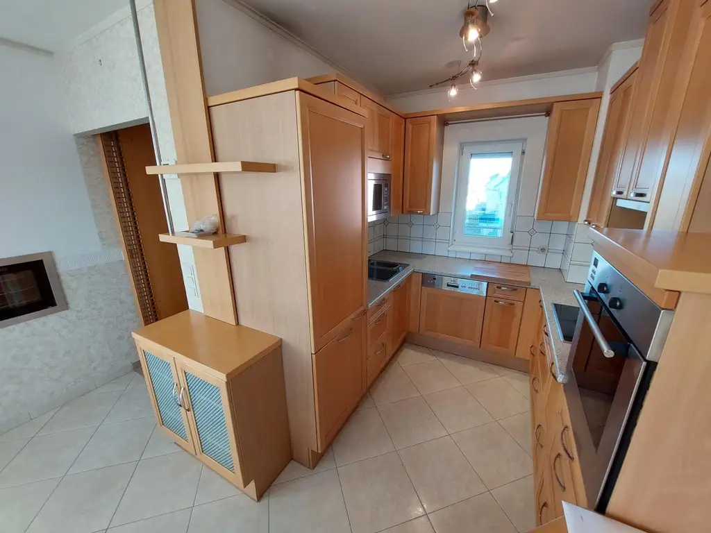 Wohnen am Seepark, leistbare Dreizimmertraumwohnung mit Dachterrasse!