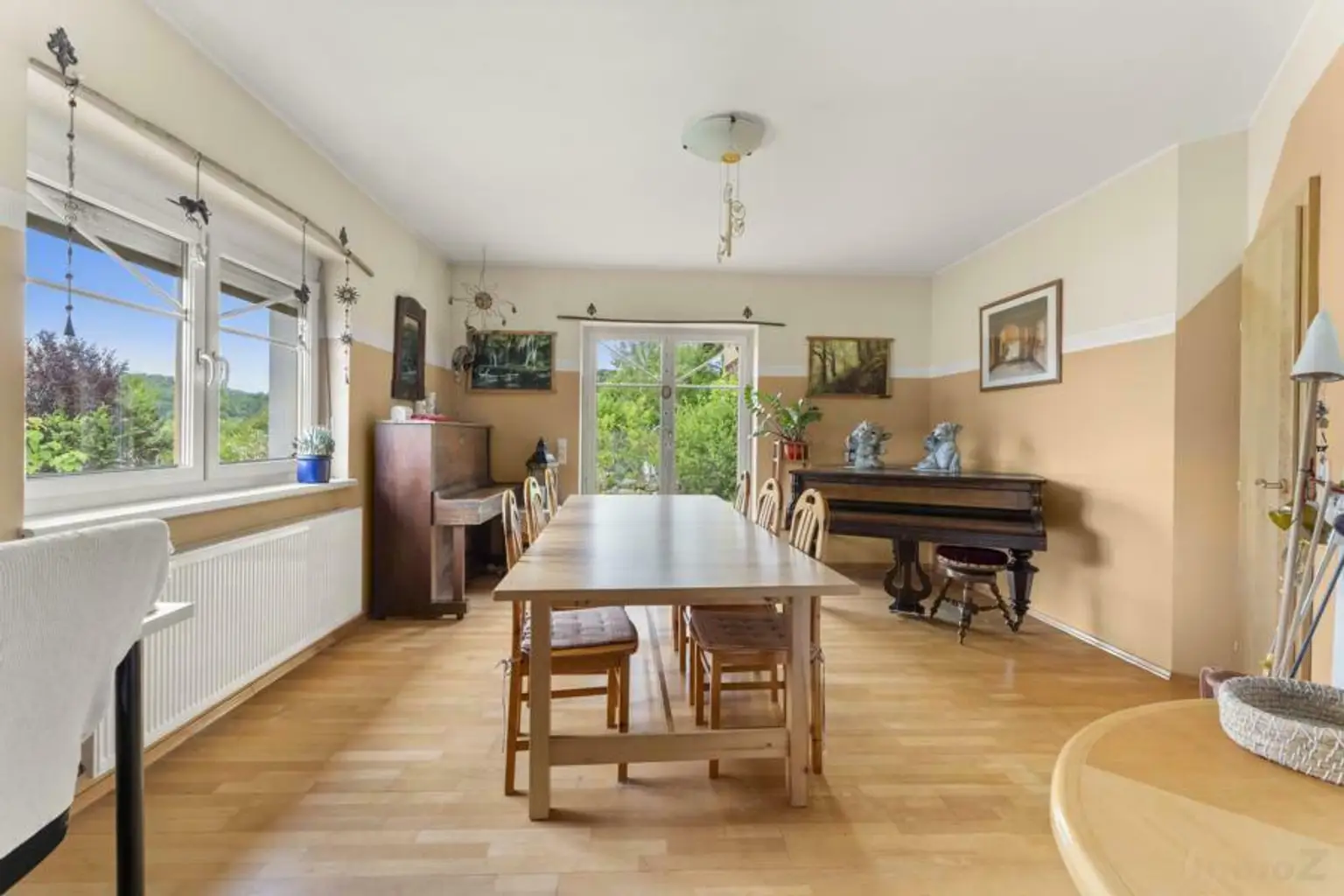 ** Traumhaftes Wohlfühlhaus in ländlicher Idylle trifft Stadtnähe  - nur 15km nach Graz **  Familienparadies mit erstklassiger Infrastruktur **
