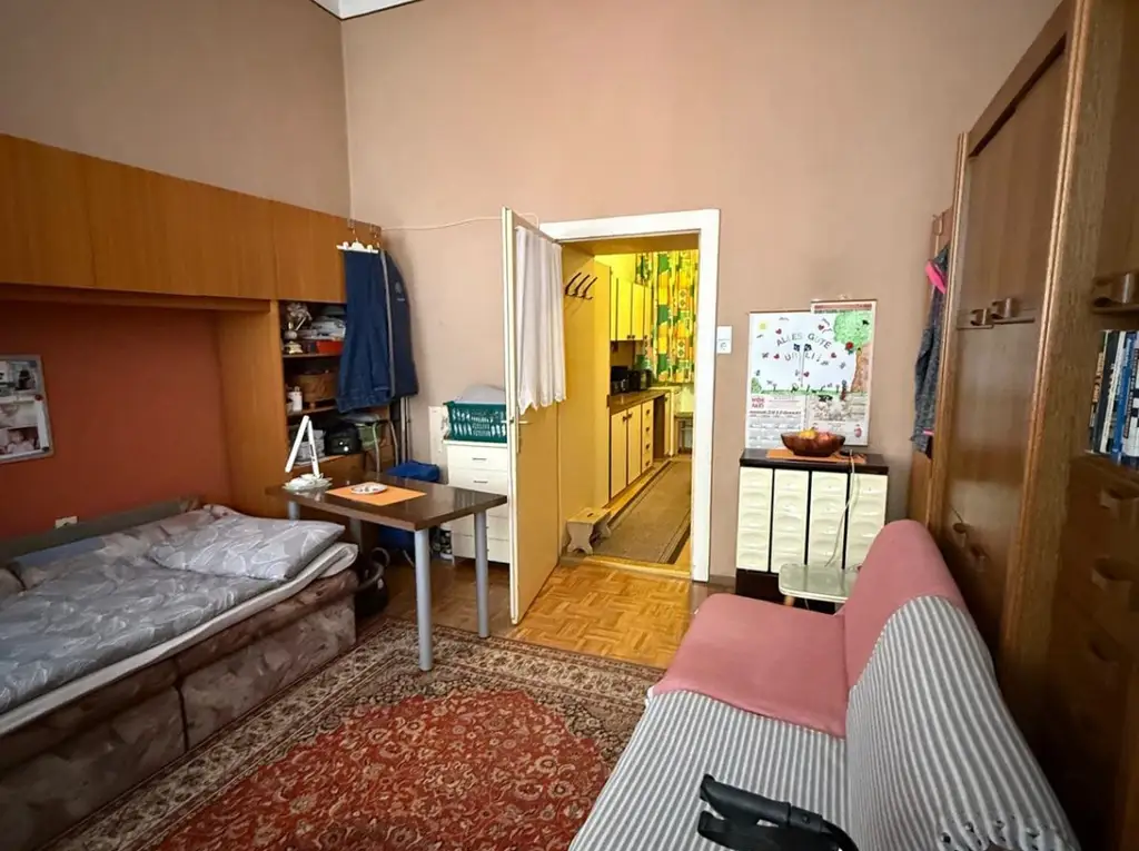 Ruhige Garconniere - UNBEFRISTET VERMIETET - Nächst U3 Schweglerstraße