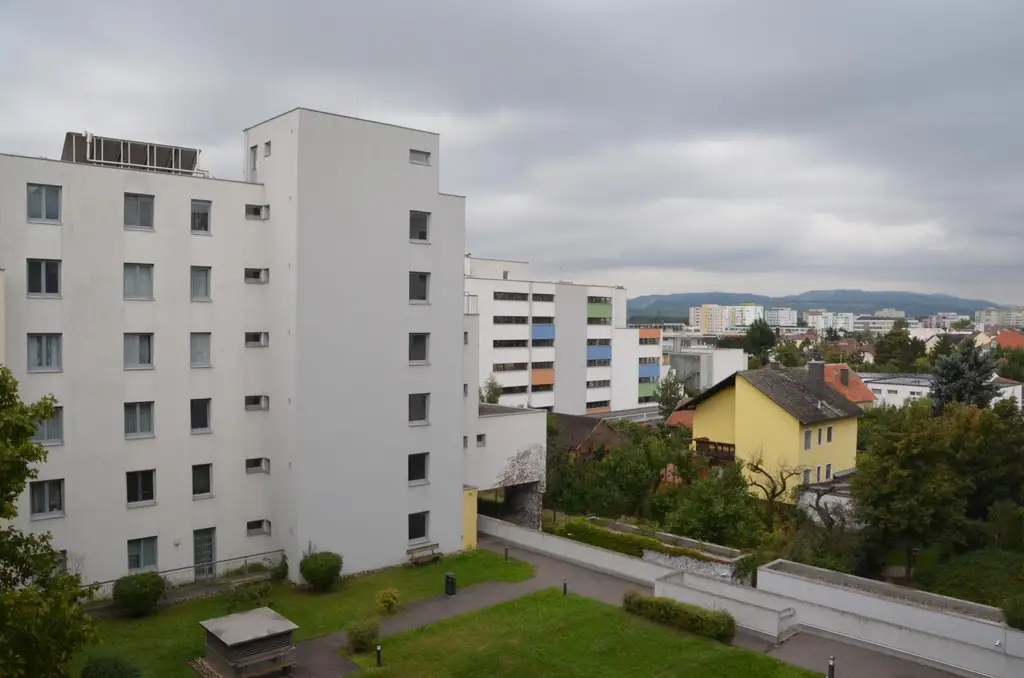 Großzügige 3-ZI-Wohnung in gepflegter Anlage