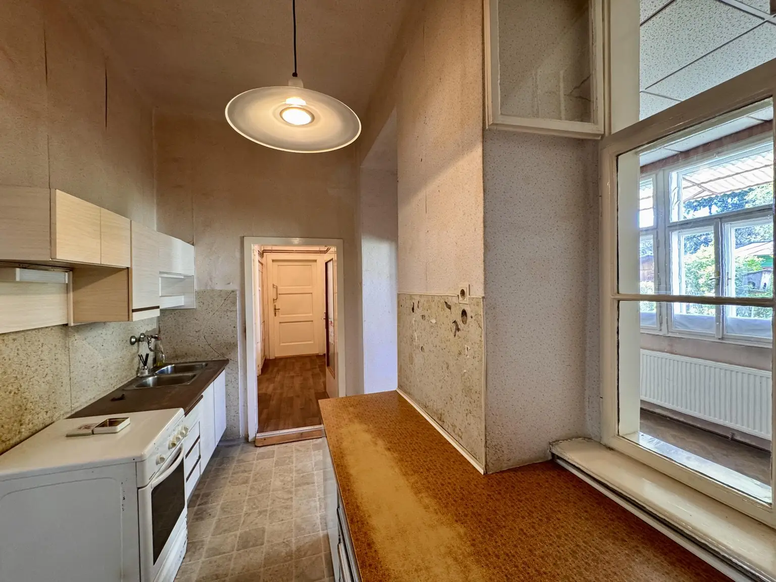 Küche Blick Richtung Vorzimmer