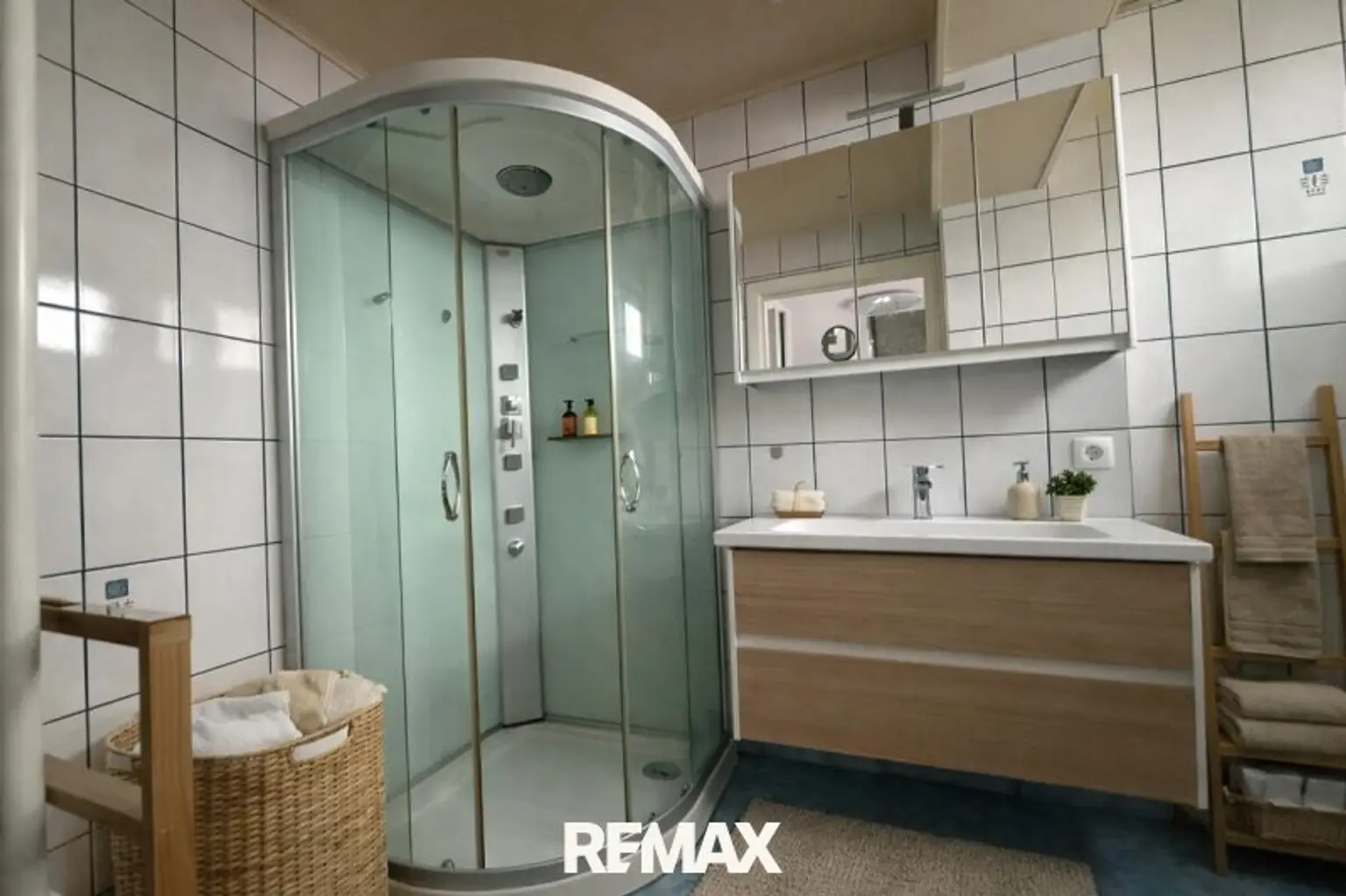 Dusche EG