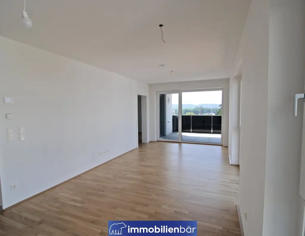 Moderne vermietete Traumwohnung in Top-Lage mit Balkon und Carport